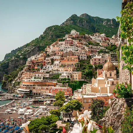 Charming Panoramic Suite In The Center Of Positano 4*