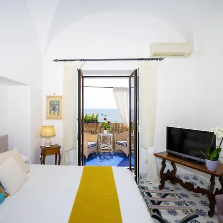 Bed & Breakfast Charming Panoramic Suite In The Center Of Positano